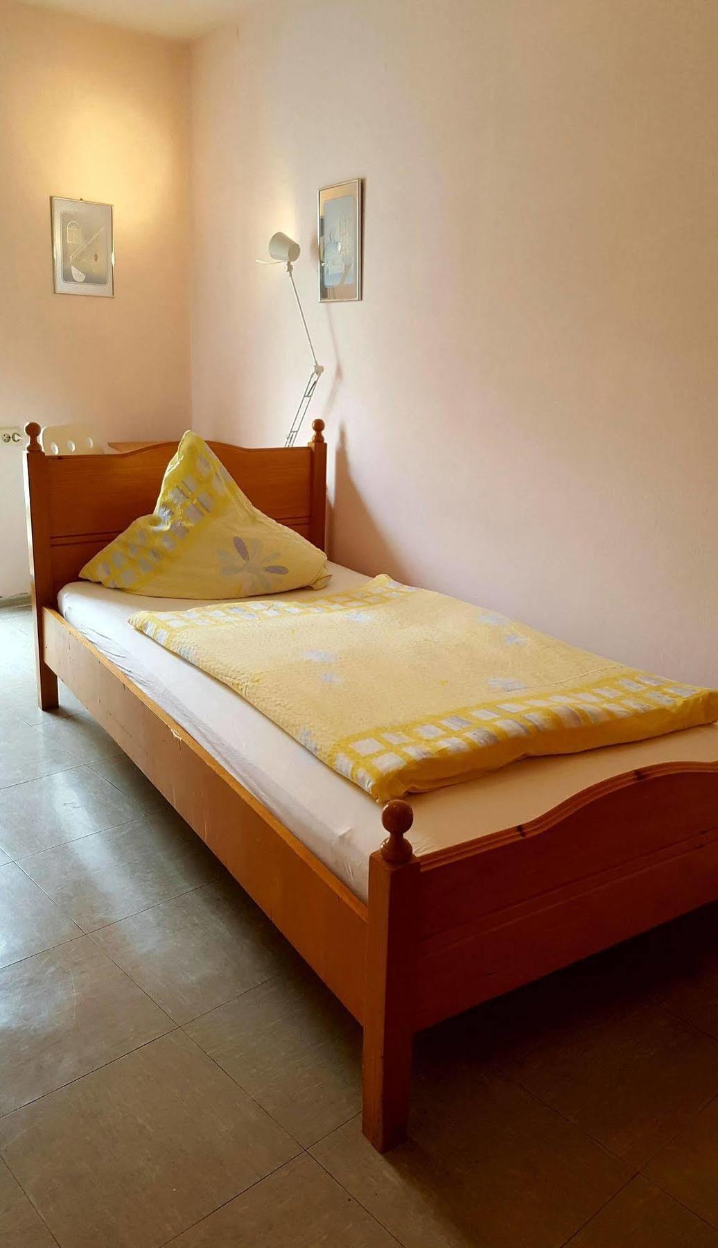 Kansakar Hotel Kaiserslautern Ngoại thất bức ảnh