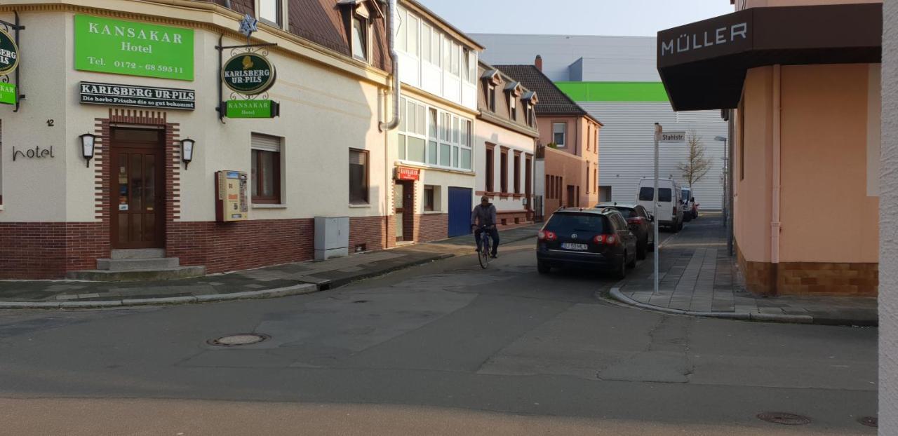 Kansakar Hotel Kaiserslautern Ngoại thất bức ảnh